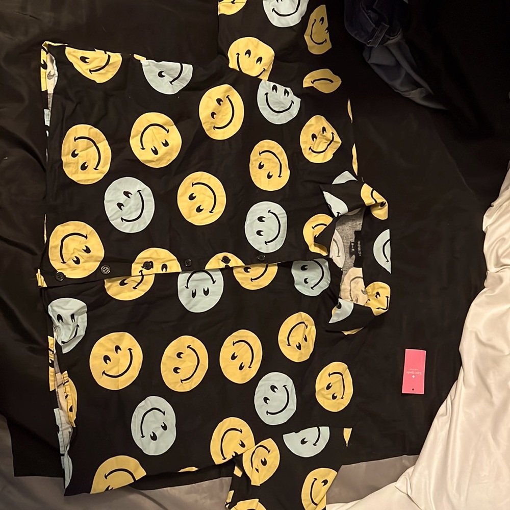 Forever21+ smiley face shirt